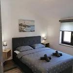 Apartment Doraj
