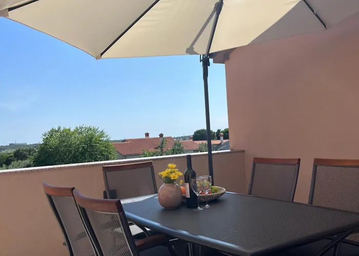 Apartment Doraj