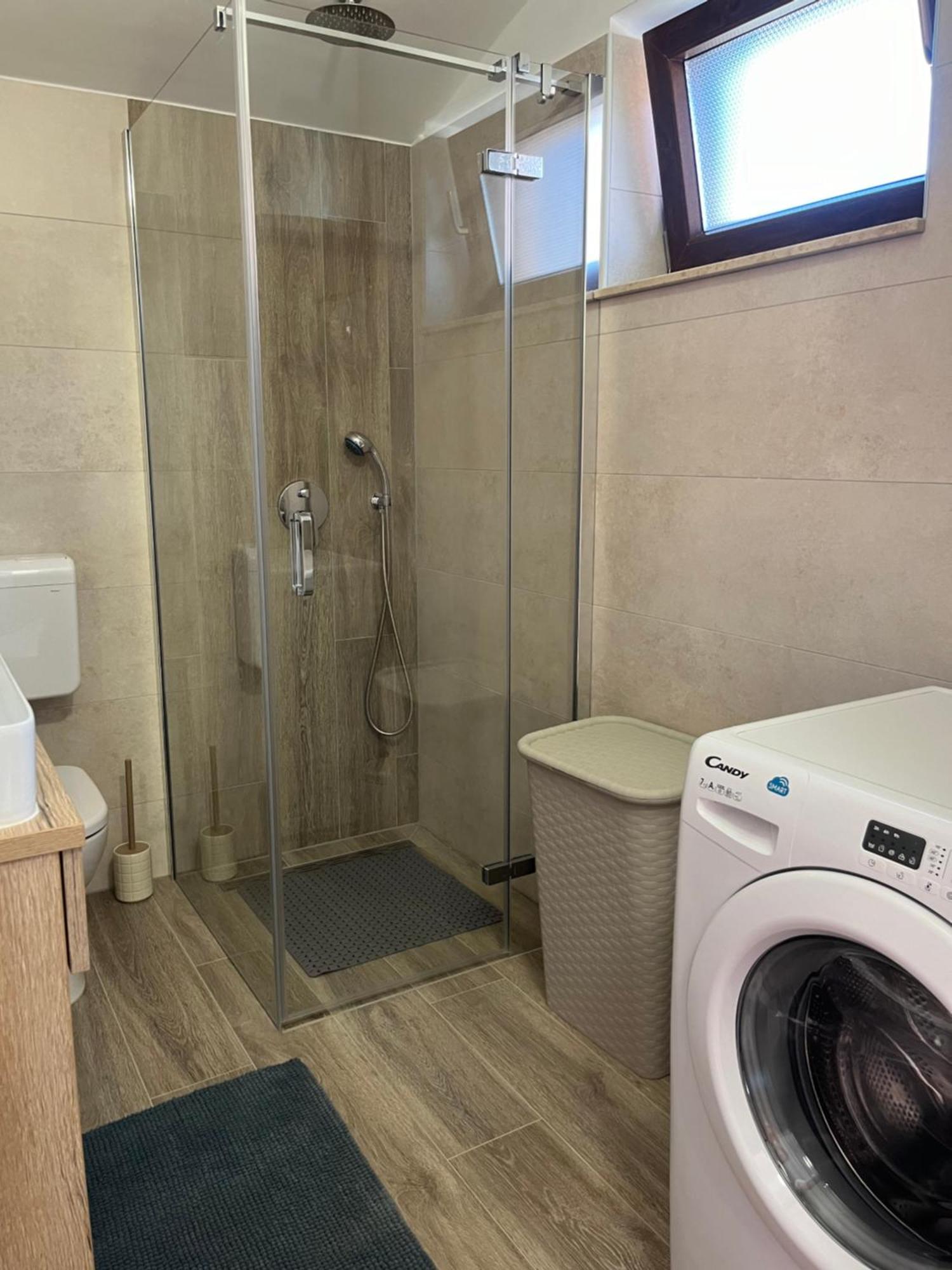 Apartment Doraj